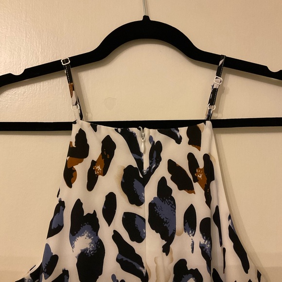 She + Sky Leopard Romper - Picture 7 of 7